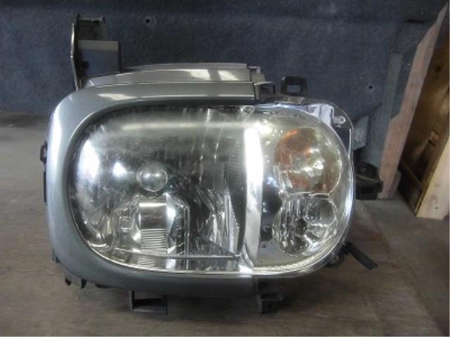 【中古】中古部品 キューブ YZ11 右ヘッドランプ 【3340180100-001556704710800】