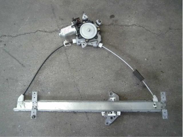 【中古】中古部品 セレナ TC24 左フロントドアレギュレータ・モーター 【3340180100-001280609213220】