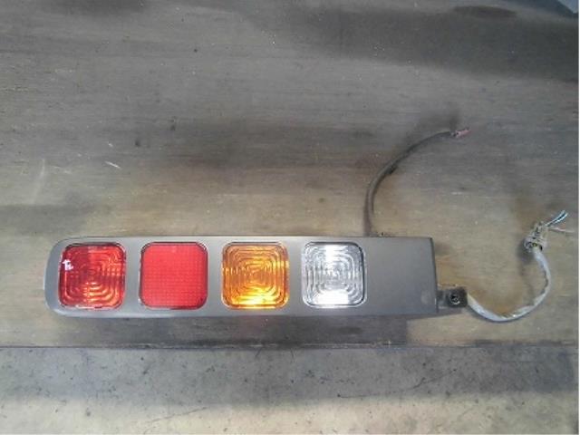 【中古】中古部品 キューブ BZ11 左テールランプ 【3340180100-001267082315600】