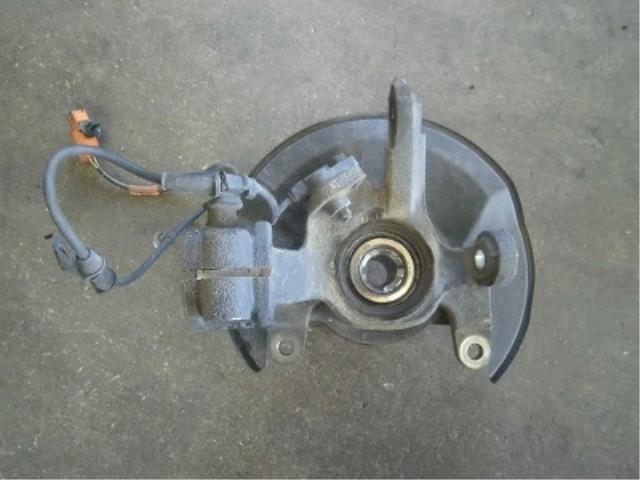【中古】中古部品 ライフ JB1 右フロントナックルハブ 【3340180100-001580803644310】