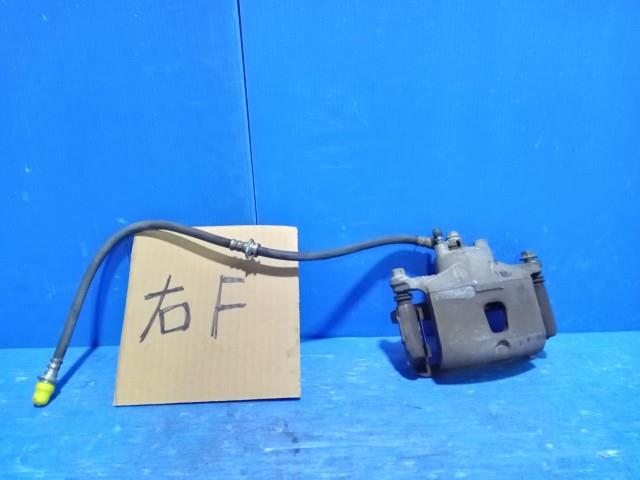 【中古】中古部品 ティーダ ラティオ SC11 右フロントキャリパー 【3310050100-221014000244330】