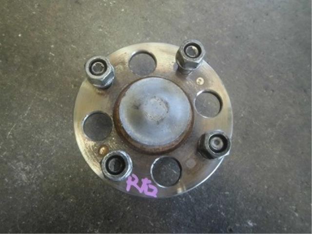 【中古】中古部品 フィット GE6 リアハブ 【3340180100-001595880544470】