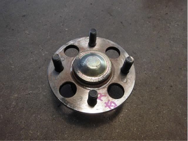 【中古】中古部品 キャパ GA4 リアハブ 【3340180100-001355342144470】