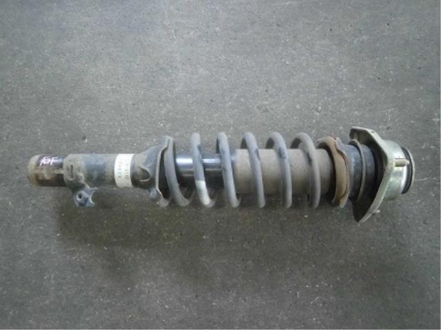 【中古】中古部品 アクティ HA7 右フロントストラット 【3340180100-001556006550110】