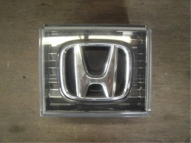 【中古】中古部品 ザッツ JD1 ラジエータグリル 【3340180100-001568550010400】
