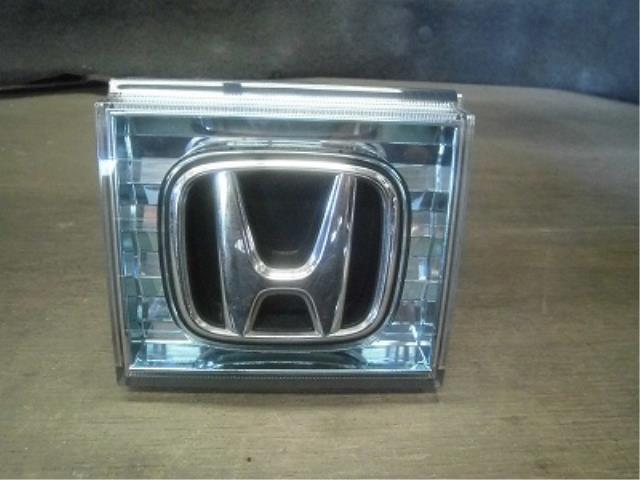 【中古】中古部品 ザッツ JD1 ラジエータグリル 【3340180100-001513776310400】