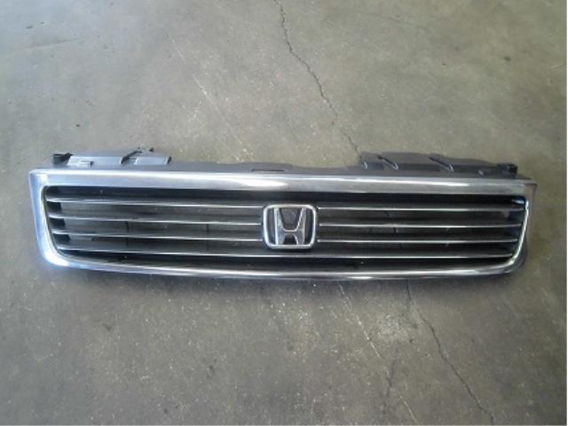 【中古】中古部品 ステップワゴン RF1 ラジエータグリル 【3340180100-001400280010400】