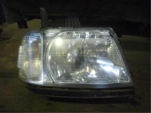【中古】中古部品 ステップワゴン RF3 右ヘッドランプ 【3340180100-001577308310800】