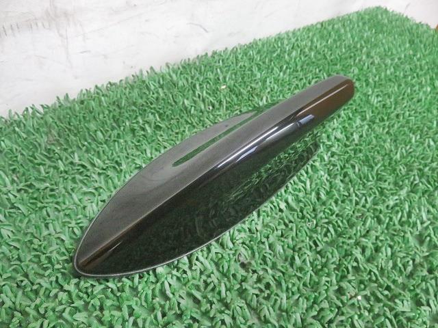 【中古】中古部品 ヤリス MXPA15 アンテナ 【3330380100-000034038561000】
