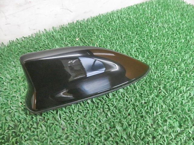 【中古】中古部品 ヤリス MXPA15 アンテナ 【3330380100-000034038561000】