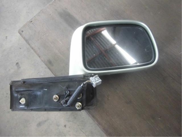 【中古】中古部品 モビリオ GB1 右サイドミラー 【3340180100-001531274313500】