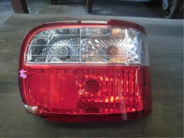 【中古】中古部品 ザッツ JD1 右テールランプ 【3340180100-001580820315500】