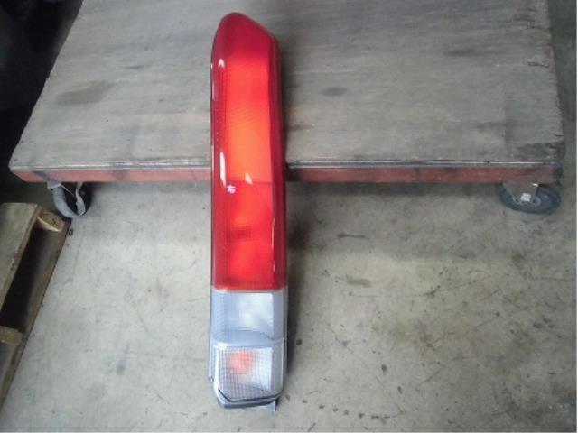 【中古】中古部品 バモス HM1 右テールランプ 【3340180100-001339909915500】