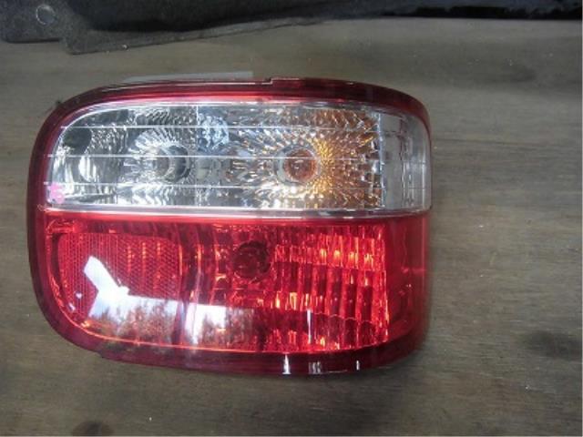 【中古】中古部品 ザッツ JD1 右テールランプ 【3340180100-001450708315500】