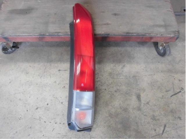 【中古】中古部品 バモス HM1 右テールランプ 【3340180100-001268845715500】