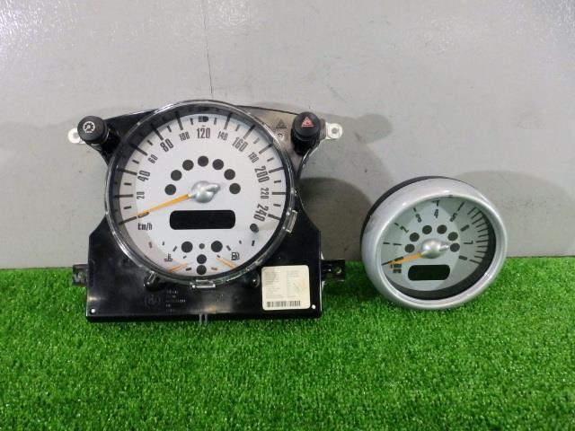 【中古】中古部品 BMW ミニ RE16 スピードメーター 【3260250000-000022162961400】