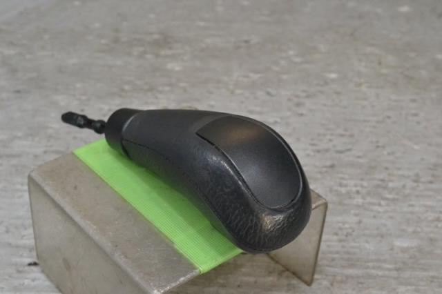 【中古】中古部品 ボルボ 50シリーズ MB4204S シフトレバー 【3310580000-221203000337850】