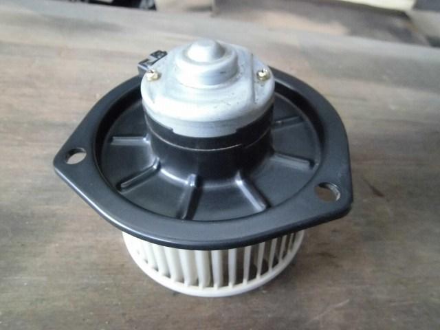 【中古】中古部品 アクティ HA4 ヒーターブロアモーター 【3340180100-001152742467900】