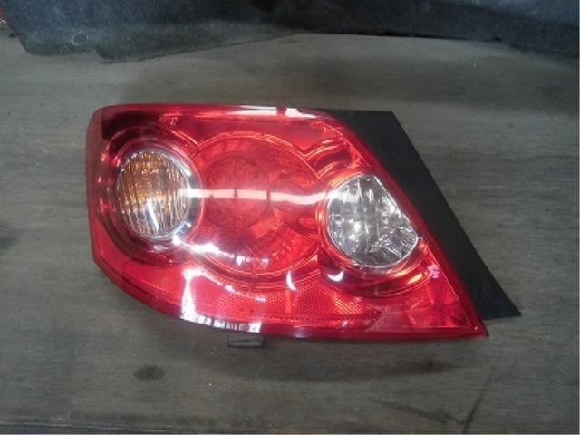【中古】中古部品 マークX GRX120 左テールランプ 【3340180100-001463229615600】