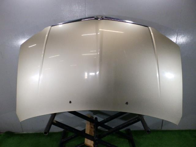 【中古】中古部品 クライスラーグランドボイジャー ボンネットフード 【3260250000-000022190810500】