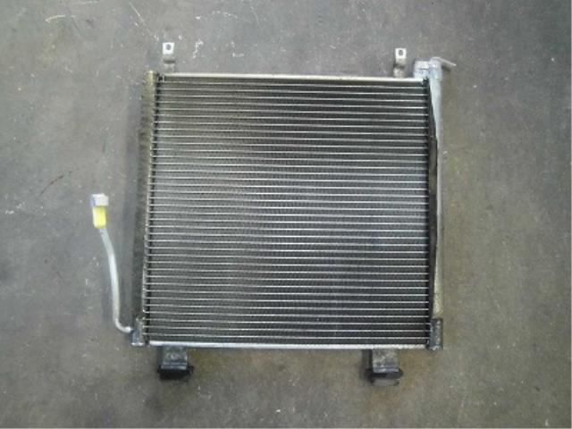 【中古】中古部品 ラパン HE21S コンデンサー 【3340180100-001606715860600】