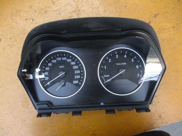 【中古】中古部品 BMW 1シリーズ 1A16 スピードメーター 【3310190100-000223025861400】