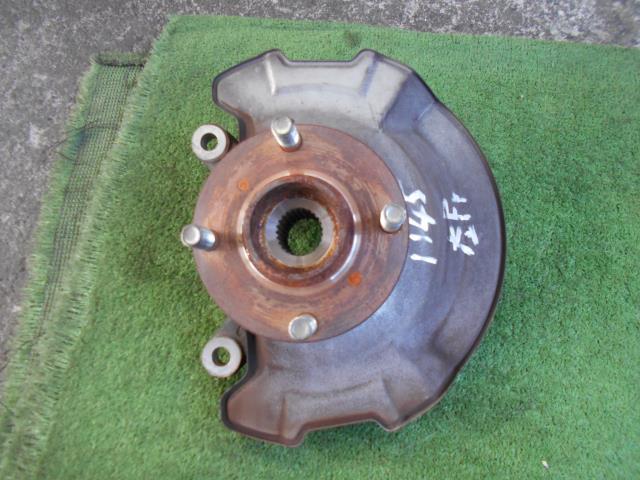 【中古】中古部品 スイフト ZC71S 左フロントナックルハブ 【3330190100-000002114544340】