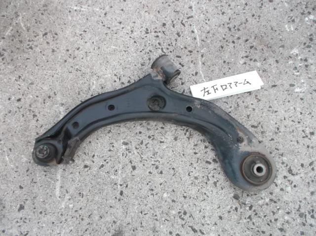 【中古】中古部品 N−BOX JF1 左フロントロアアーム 【3310010100-221213500651740】