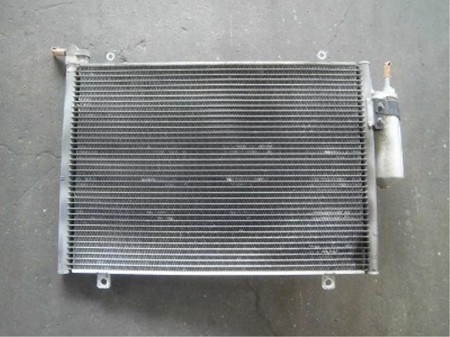 【中古】中古部品 エブリィ DA62V コンデンサー 【3340180100-001560816960600】