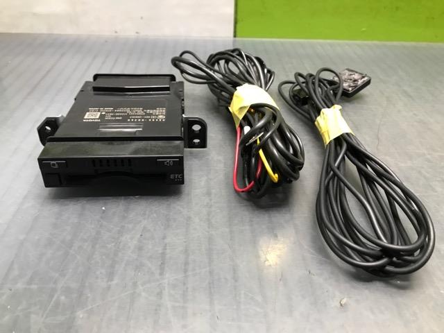 【中古】中古部品 プリウス ZVW52 ETC 【3330530100-000005031369100】