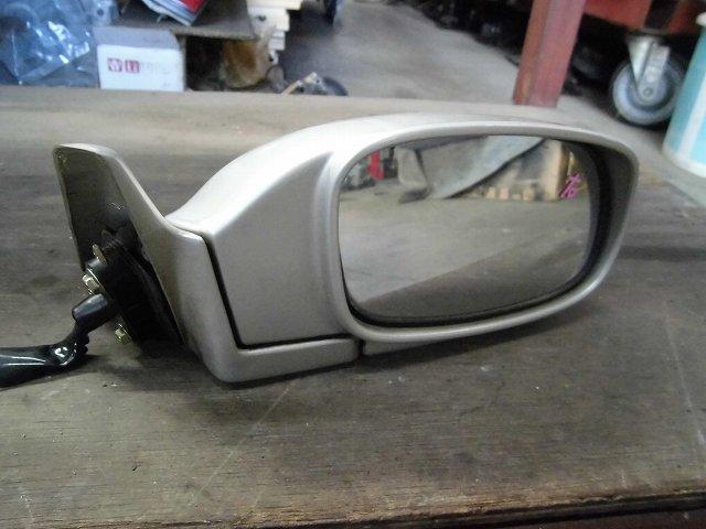 【中古】中古部品 マークII GX90 右サイドミラー 【3340180100-001063687413500】
