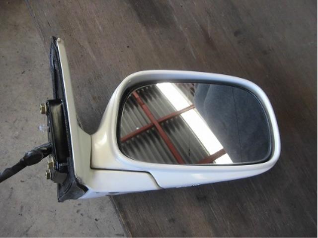 【中古】中古部品 マークII JZX110 右サイドミラー 【3340180100-001333677013500】