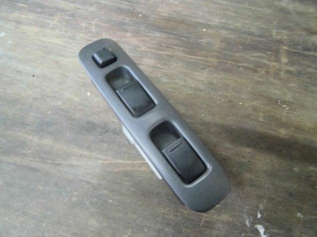 【中古】中古部品 アルト HA11S パワーウインドウスイッチ 【3340180100-000988642861900】
