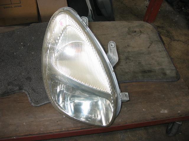 【中古】中古部品 ストーリア M100S 右ヘッドランプ 【3340180100-000703970710800】