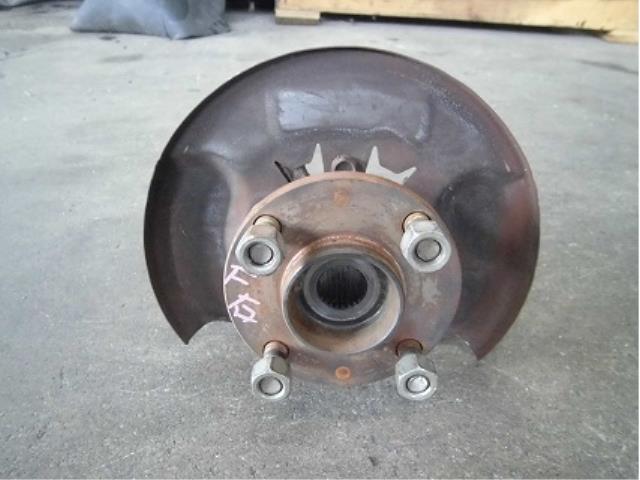 【中古】中古部品 サンバー TT2 右フロントナックルハブ 【3340180100-001290504144310】