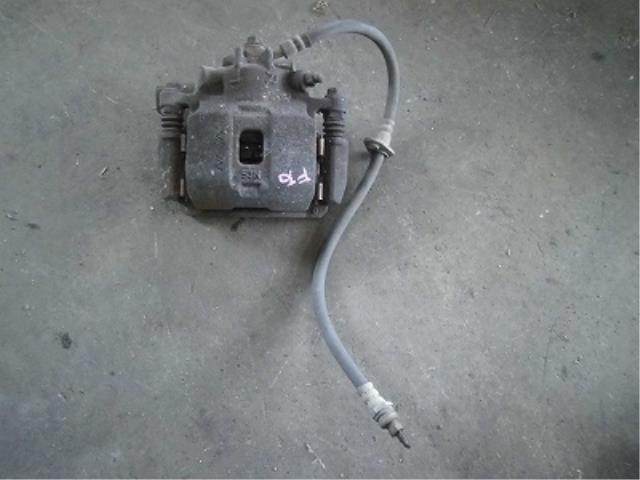 【中古】中古部品 サンバー TT1 右フロントキャリパー 【3340180100-001525071444330】