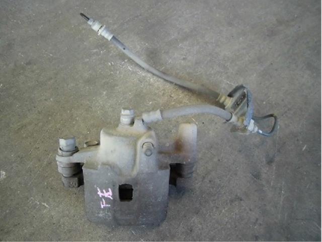 【中古】中古部品 プレオ RA1 左フロントキャリパー 【3340180100-001313511344360】