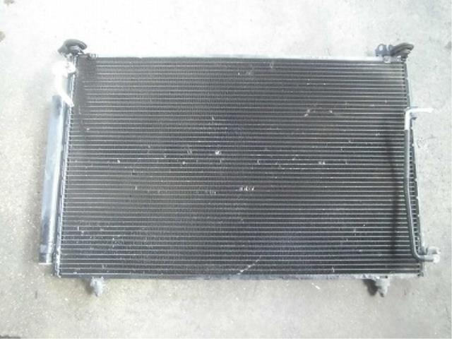 【中古】中古部品 ヴォクシー AZR60G コンデンサー 【3340180100-001613319160600】
