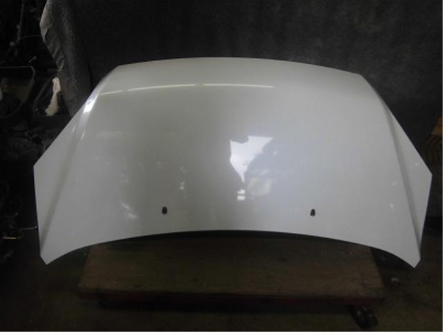 【中古】中古部品 ヴォクシー AZR60G ボンネットフード 【3340180100-001613316210500】