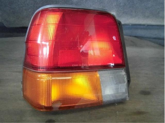 【中古】中古部品 コルサ EL53 左テールランプ 【3340180100-001401865415600】