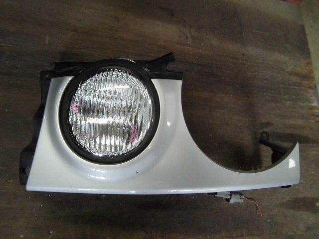 【中古】中古部品 プレオ RA1 左フォグランプ 【3340180100-001045222010950】