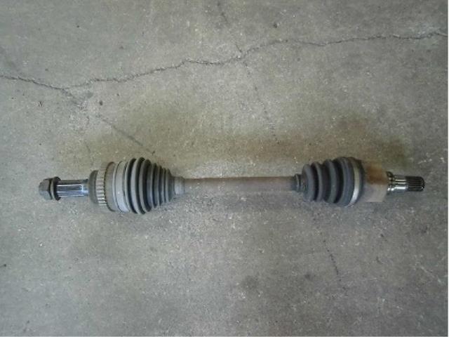 【中古】中古部品 キャロル HB12S 左フロントドライブシャフト 【3340180100-001350130442200】