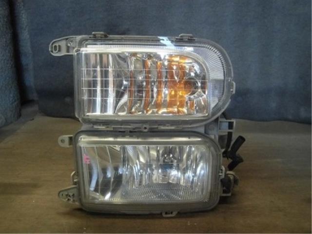 【中古】中古部品 ムーヴ L150S 左フォグランプ 【3340180100-001503107610950】