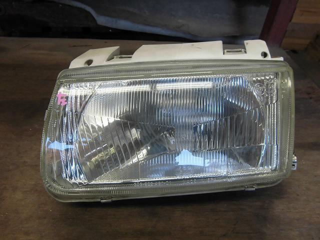 【中古】中古部品 VW ポロ 6NAHS 左ヘッドランプ 【3340180100-001192360510900】