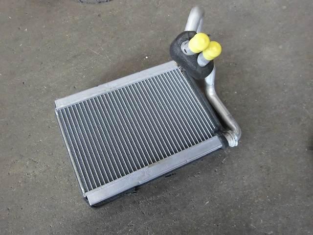 【中古】中古部品 ポルテ NNP10 ヒーターブロアモーター 【3340180100-001129236667900】