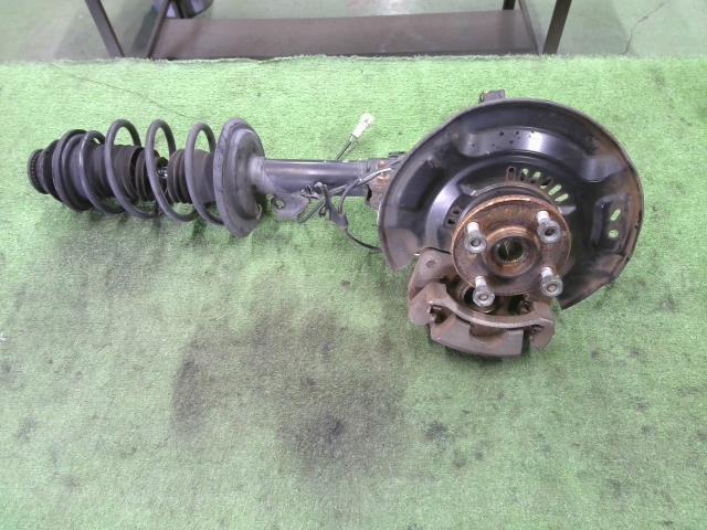 【中古】中古部品 ヴィッツ KSP90 左フロントストラット 【3310200100-000017137050200】