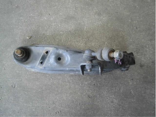 【中古】中古部品 eKワゴン H81W 左フロントロアアーム 【3340180100-001340838751740】