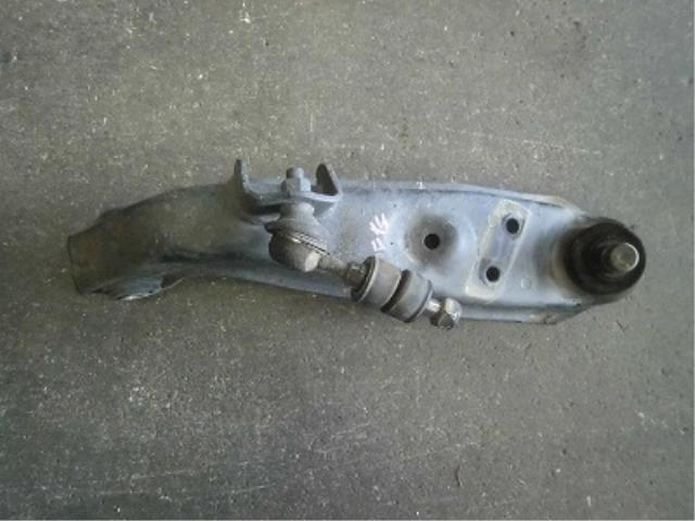 【中古】中古部品 eKワゴン H82W 左フロントロアアーム 【3340180100-001492239651740】