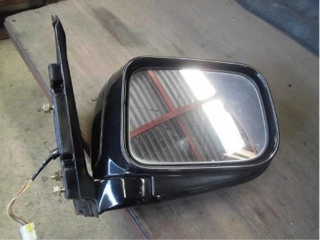 【中古】中古部品 ミラージュディンゴ CQ2A 右サイドミラー 【3340180100-001369087213500】