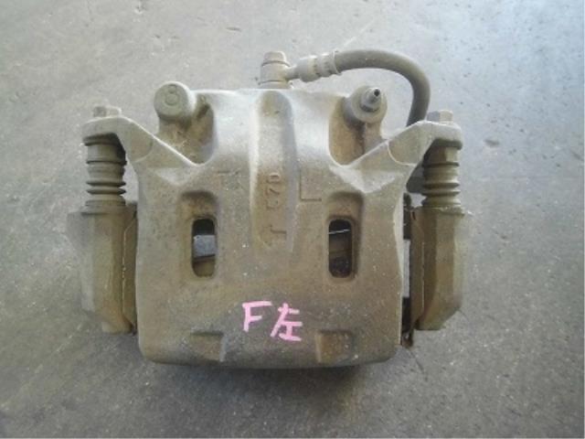 【中古】中古部品 フーガ Y50 左フロントキャリパー 【3340180100-001647692544360】